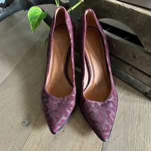 Carrano burgundy leopard heels-size 10